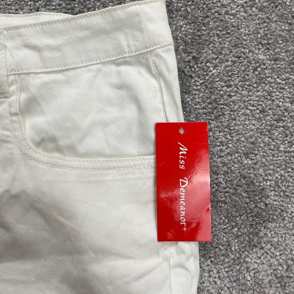Miss Demeanor+ Bermuda Shorts Womens 14 White Mid Rise Stretch Cotton Casual NWT - Picture 4 of 10
